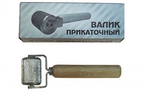 ლითონის პატარა როლიკერი